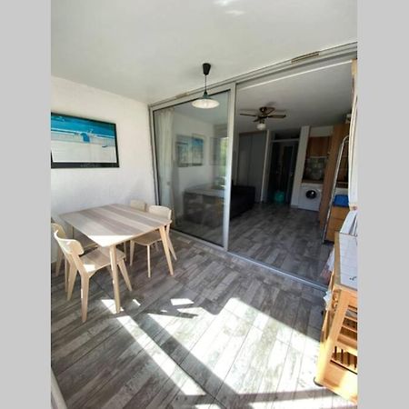 Spacieux Studio Sur Le Port De Hyères Екстериор снимка